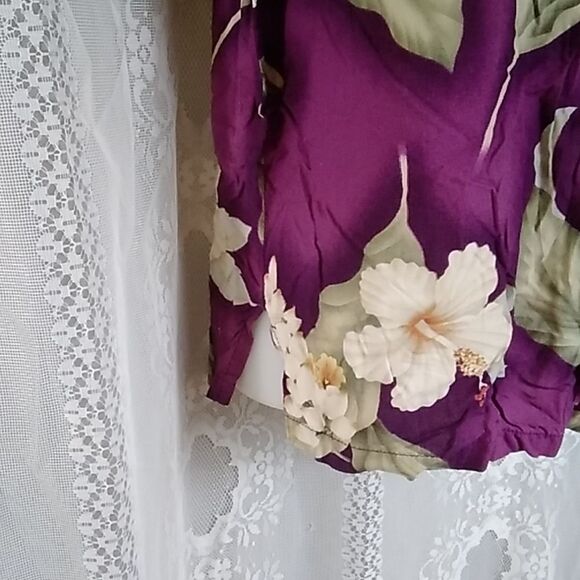 VTG,IOLANI MADE IN HAWAII WOMEN BLOUSE SIZE M FLORAL - Picture 2 of 6